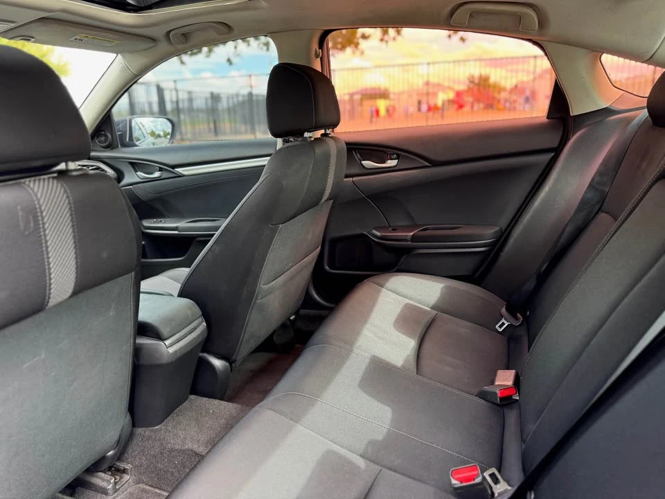 2018 Honda Civic 10th Gen - Image 9 of 19