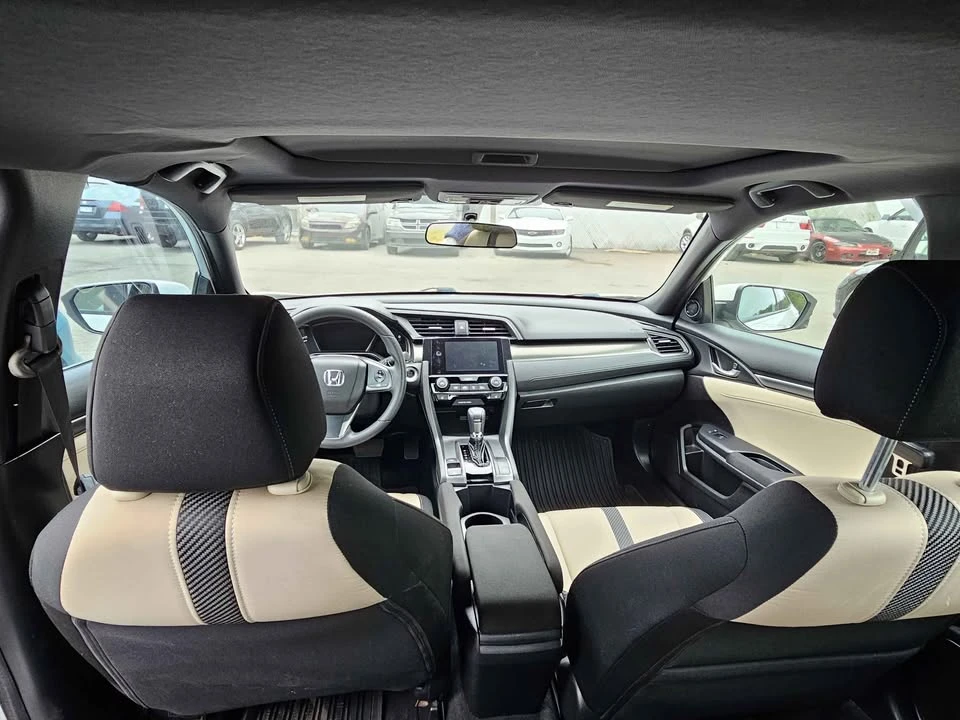 2018 Honda Civic 10th Gen - Image 12 of 16
