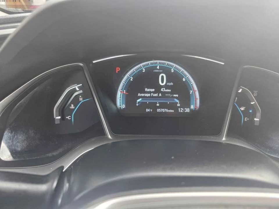 2018 Honda Civic 10th Gen - Image 6 of 12