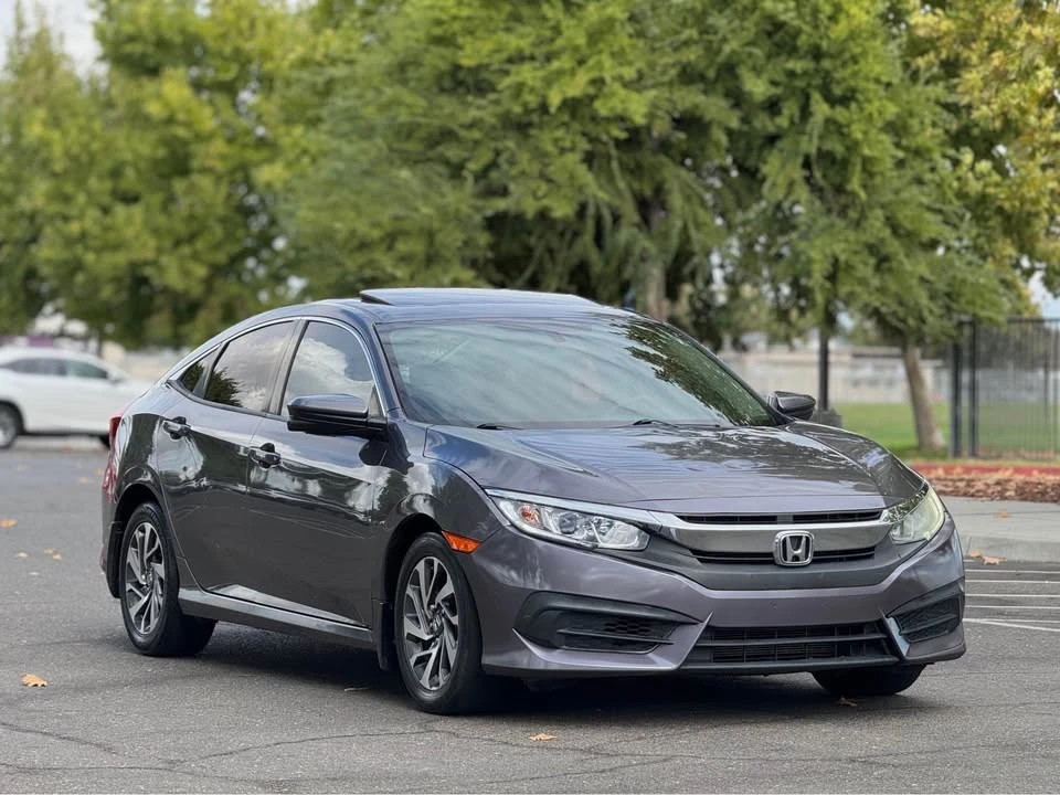 2018 Honda Civic 10th Gen - Image 3 of 20