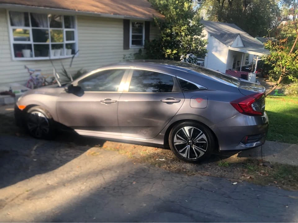 2018 Honda Civic 10th Gen - Image 3 of 6