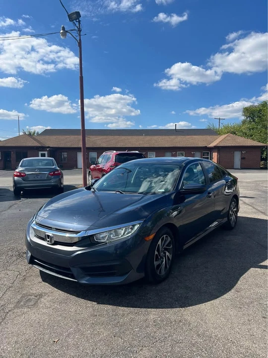 2018 Honda Civic 10th Gen - Image 2 of 12