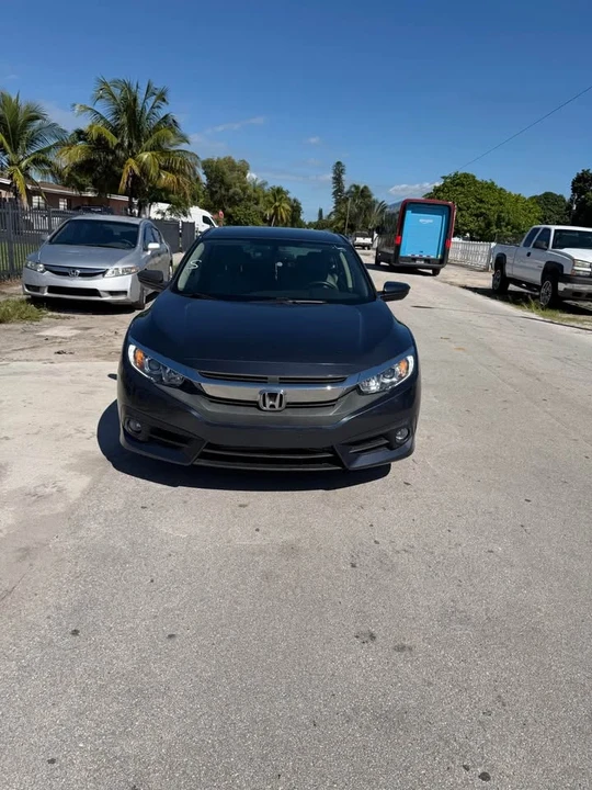 2018 Honda Civic 10th Gen - Image 2 of 16