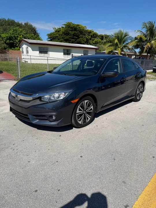 2018 Honda Civic 10th Gen - Image 15 of 16