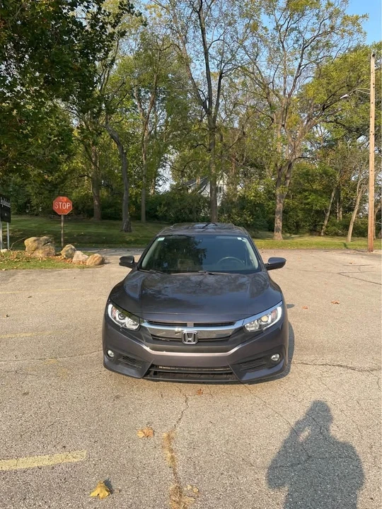 2018 Honda Civic 10th Gen - Image 3 of 20