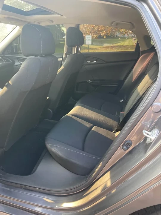 2018 Honda Civic 10th Gen - Image 11 of 20