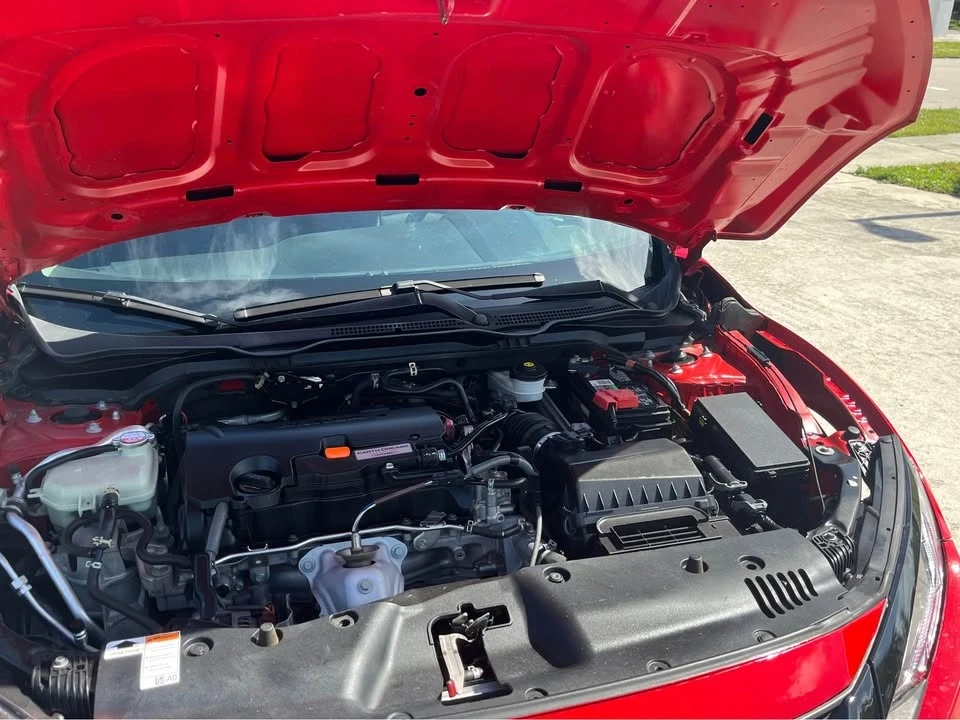 2018 Honda Civic 10th Gen - Image 12 of 13