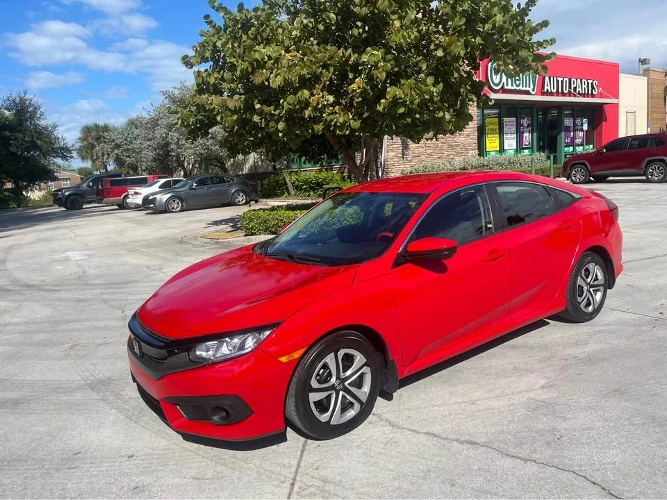 2018 Honda Civic 10th Gen - Image 4 of 13