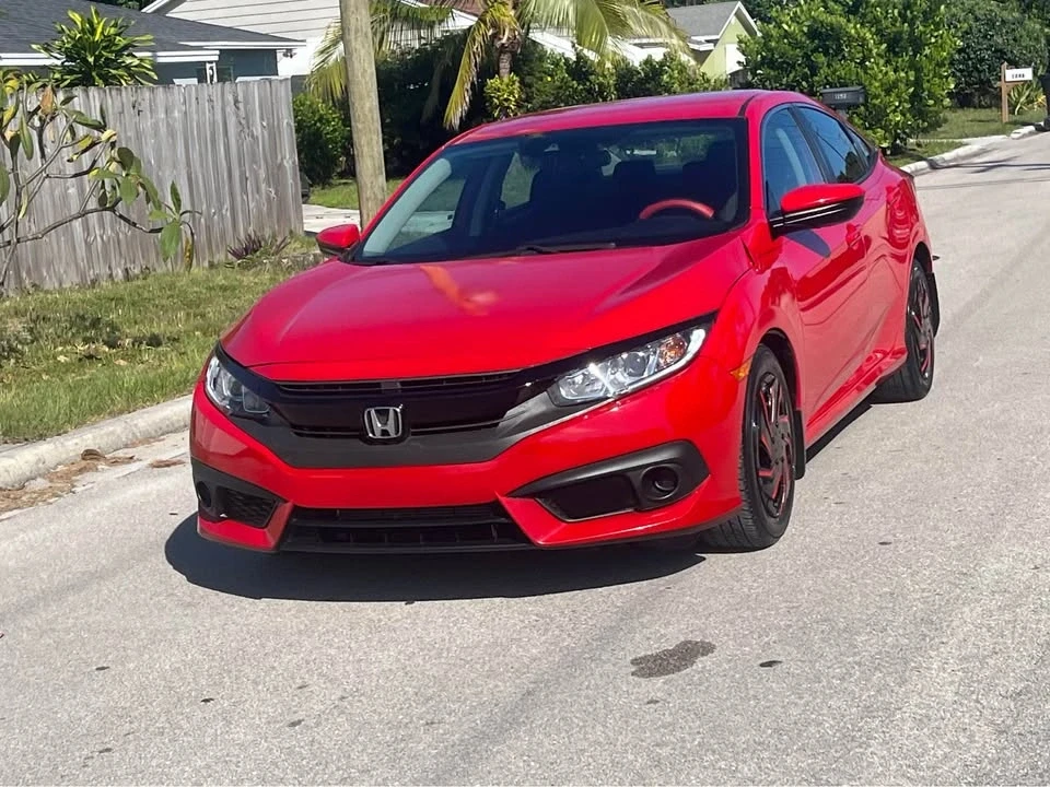 2018 Honda Civic 10th Gen - Image 8 of 14