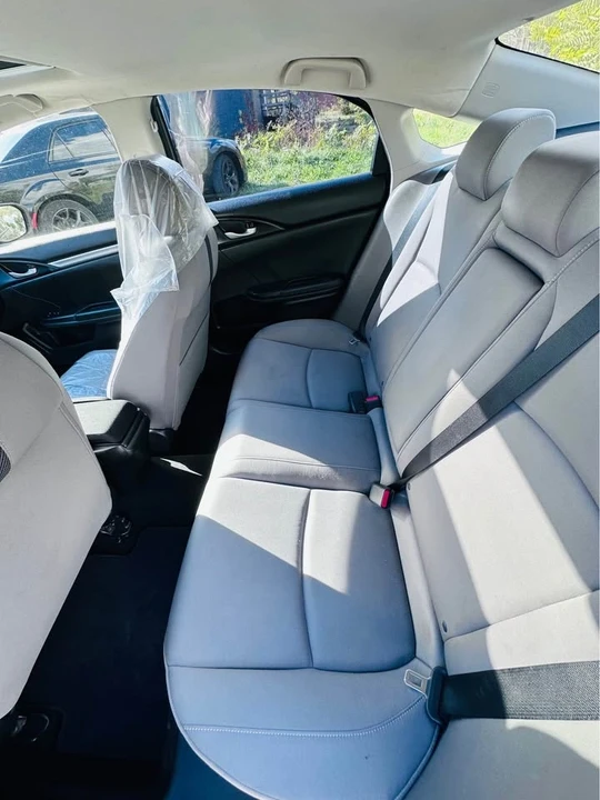 2018 Honda Civic 10th Gen - Image 4 of 7