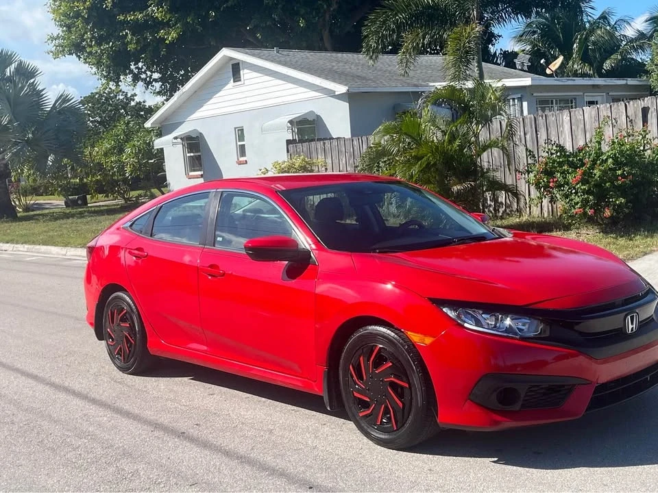 2018 Honda Civic 10th Gen - Image 14 of 14