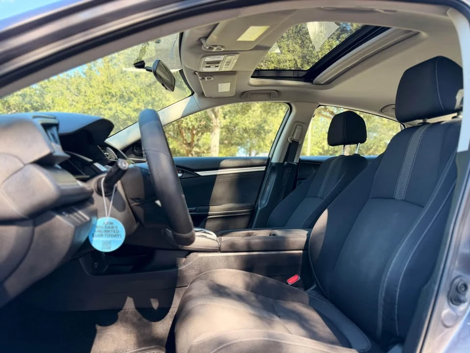2018 Honda Civic 10th Gen - Image 10 of 10