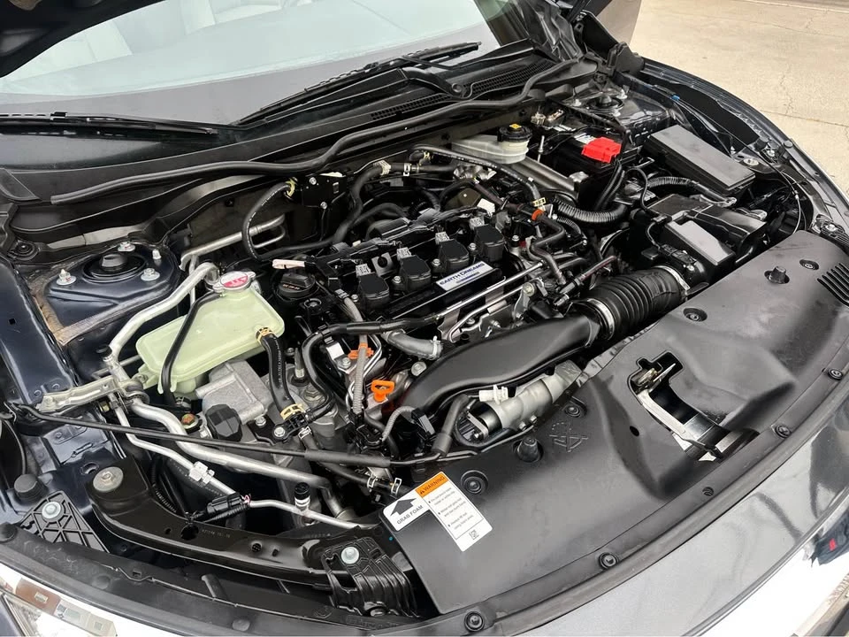 2018 Honda Civic 10th Gen - Image 12 of 13