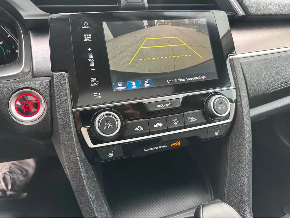 2018 Honda Civic 10th Gen - Image 8 of 13