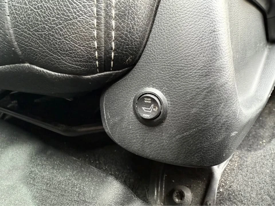 2018 Honda Civic 10th Gen - Image 8 of 16