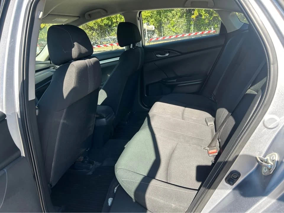 2018 Honda Civic 10th Gen - Image 11 of 16