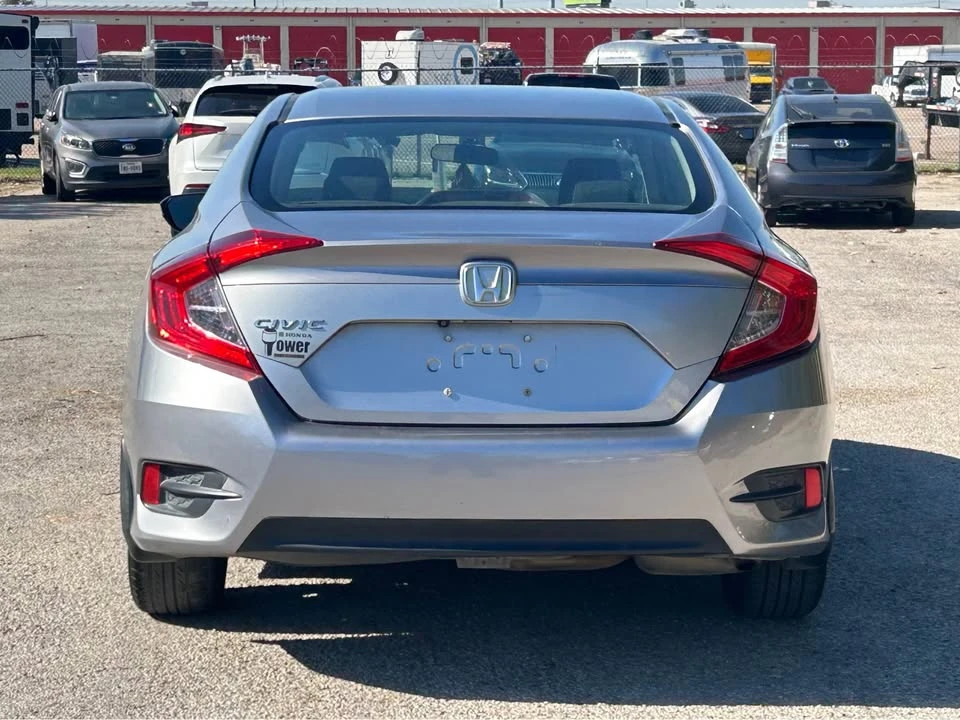 2018 Honda Civic 10th Gen - Image 7 of 16