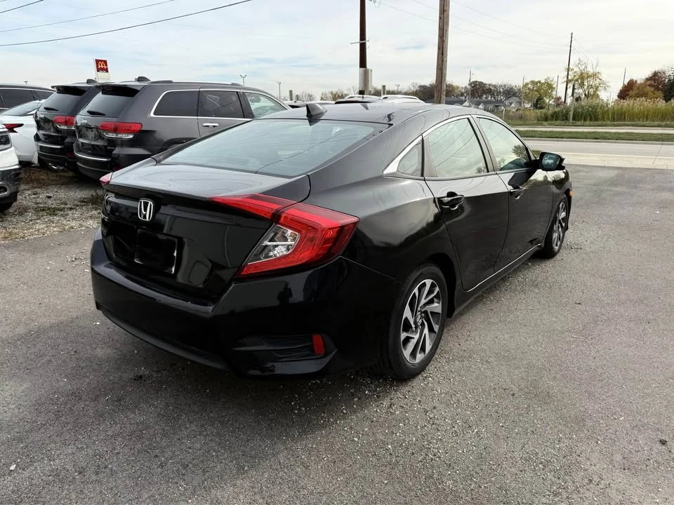 2018 Honda Civic 10th Gen - Image 5 of 16