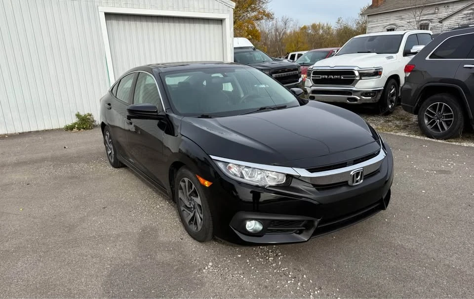 2018 Honda Civic 10th Gen - Image 3 of 16