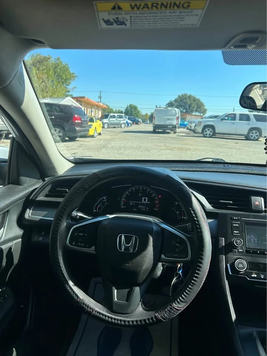 2018 Honda Civic 10th Gen - Image 2 of 16