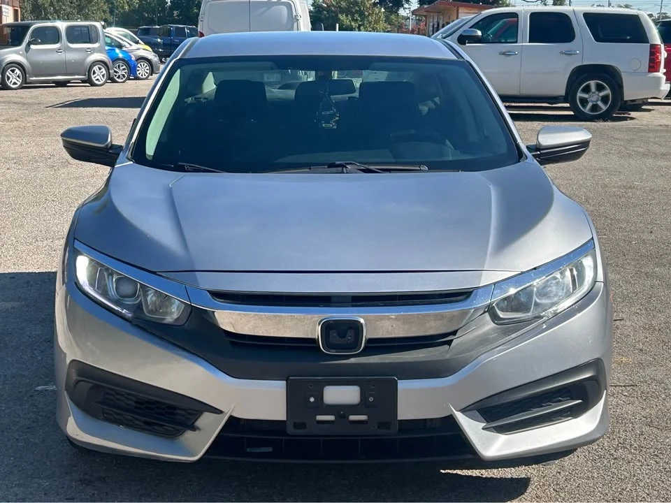 2018 Honda Civic 10th Gen - Image 3 of 16