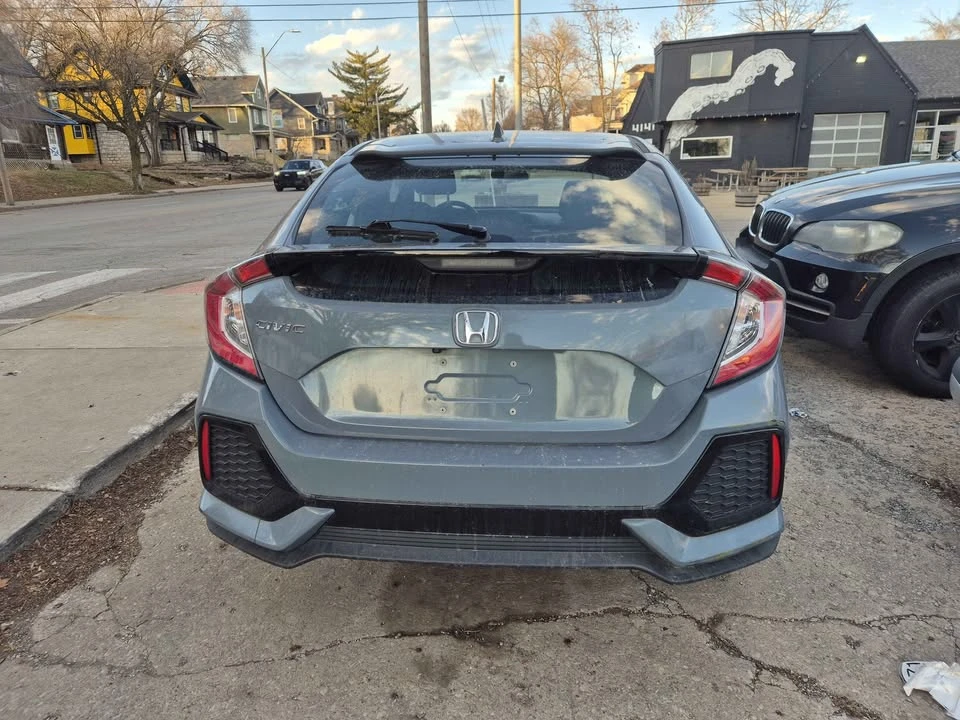 2018 Honda Civic 10th Gen - Image 12 of 13
