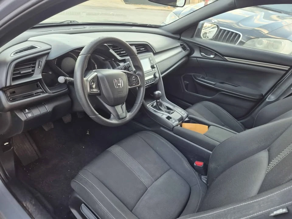 2018 Honda Civic 10th Gen - Image 7 of 13