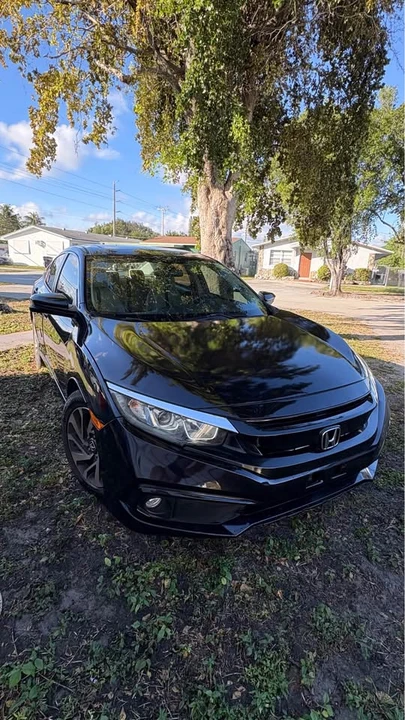 2018 Honda Civic 10th Gen - Image 4 of 5
