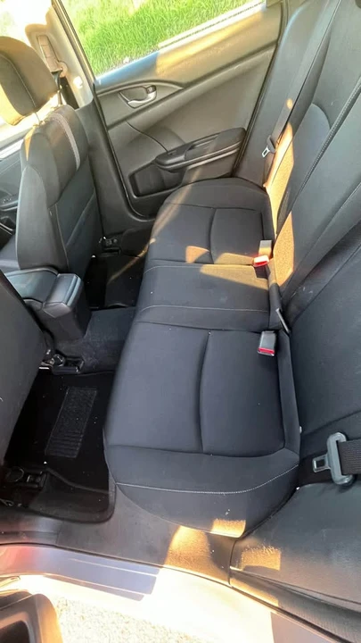 2018 Honda Civic 10th Gen - Image 9 of 10