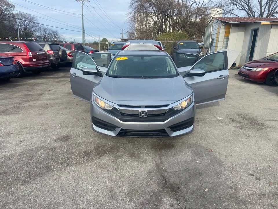 2018 Honda Civic 10th Gen - Image 15 of 19
