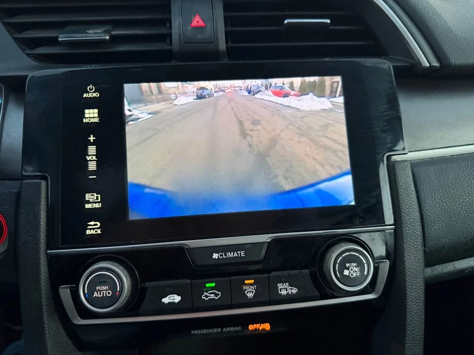 2018 Honda Civic 10th Gen - Image 16 of 18