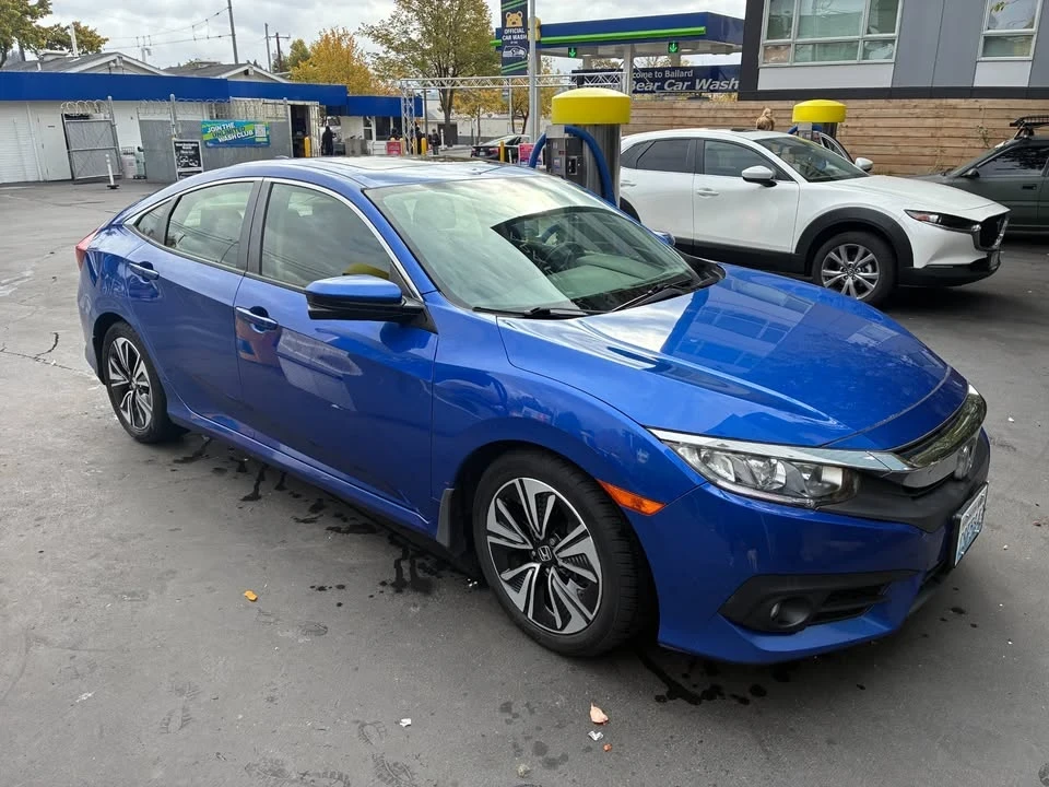2018 Honda Civic 10th Gen - Image 2 of 8