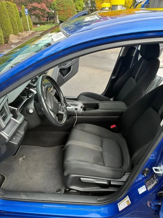 2018 Honda Civic 10th Gen - Image 6 of 8