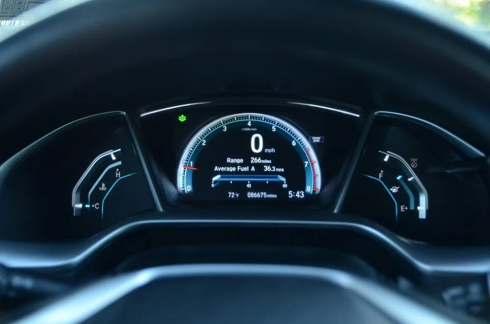 2018 Honda Civic 10th Gen - Image 8 of 19