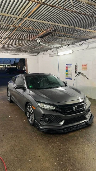 2018 Honda Civic 10th Gen - Image 9 of 9
