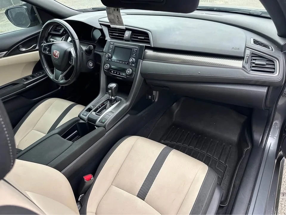 2018 Honda Civic 10th Gen - Image 14 of 15