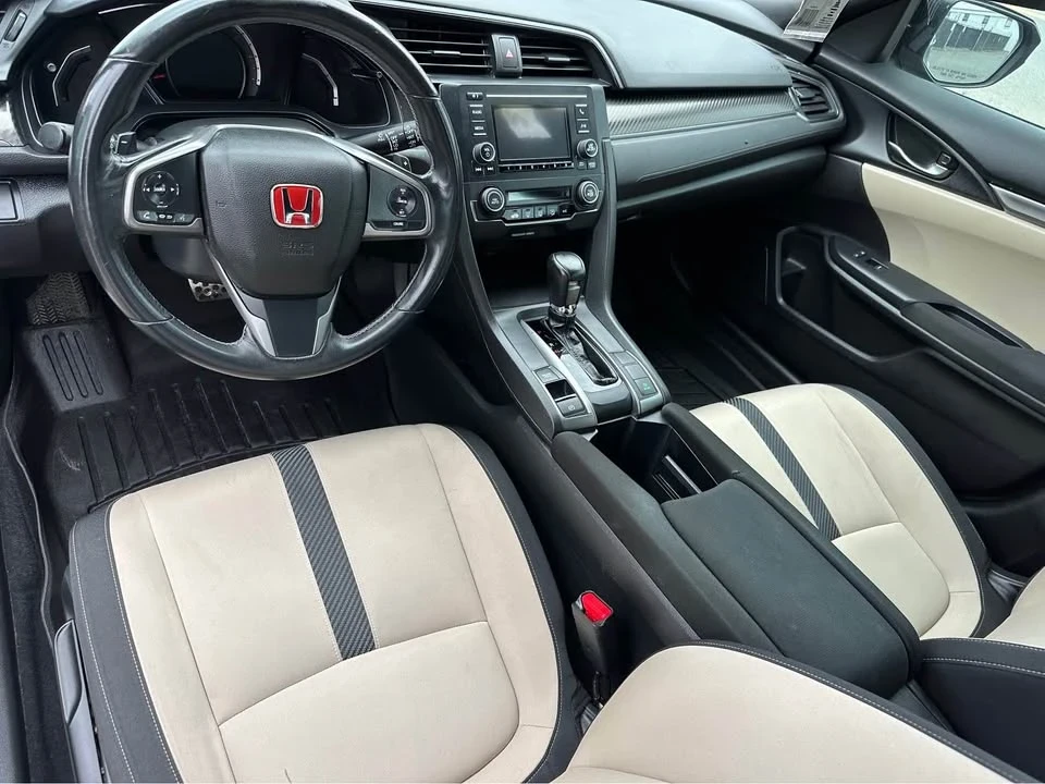 2018 Honda Civic 10th Gen - Image 5 of 15