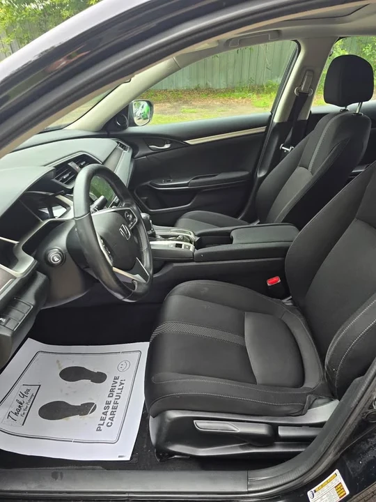 2018 Honda Civic 10th Gen - Image 10 of 12