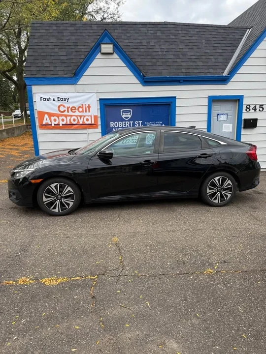 2018 Honda Civic 10th Gen - Image 2 of 12