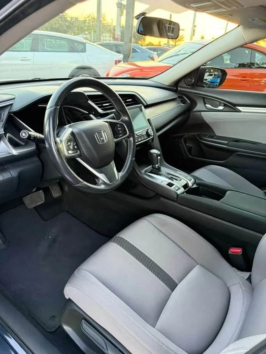 2018 Honda Civic 10th Gen - Image 7 of 8