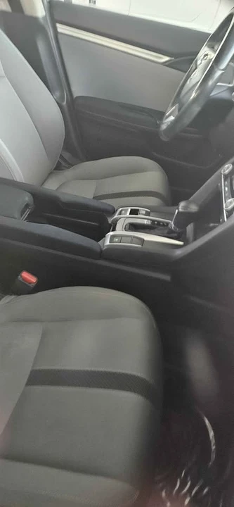 2018 Honda Civic 10th Gen - Image 3 of 14