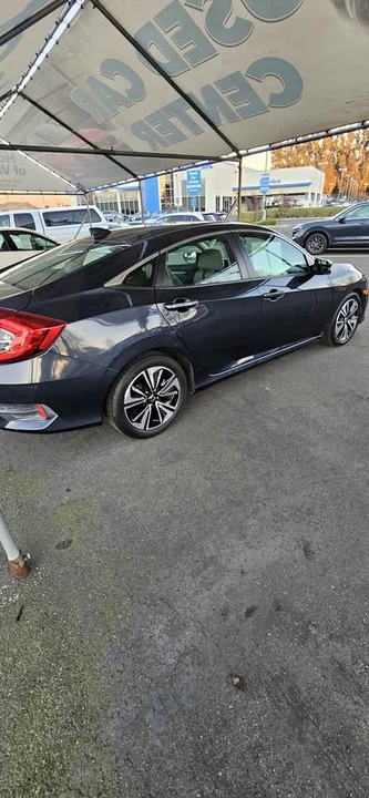 2018 Honda Civic 10th Gen - Image 5 of 14