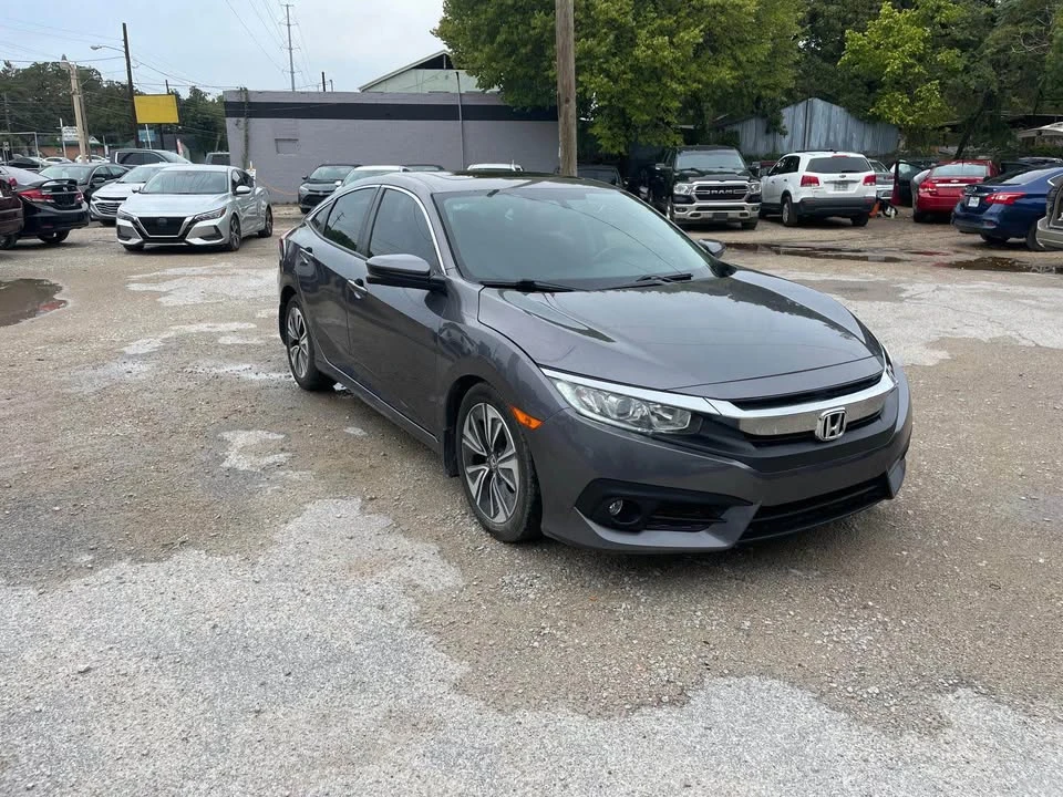 2018 Honda Civic 10th Gen - Image 2 of 18