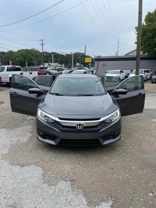2018 Honda Civic 10th Gen - Image 14 of 18