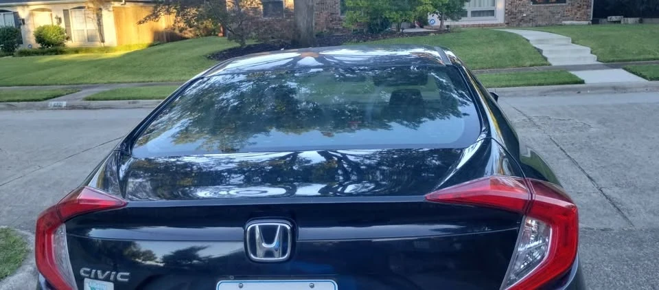 2018 Honda Civic 10th Gen - Image 5 of 8
