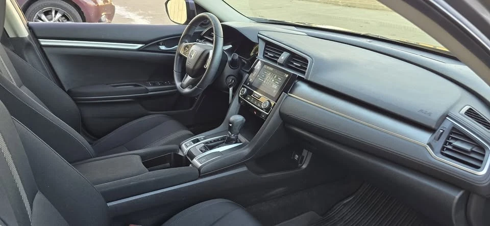2018 Honda Civic 10th Gen - Image 20 of 20