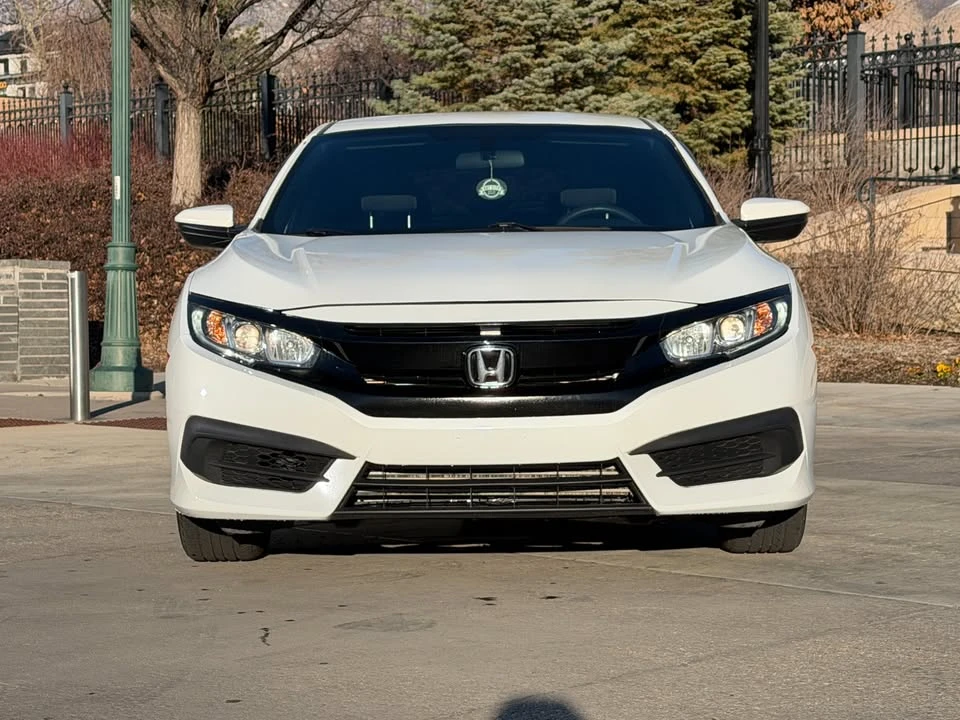2018 Honda Civic 10th Gen - Image 2 of 13