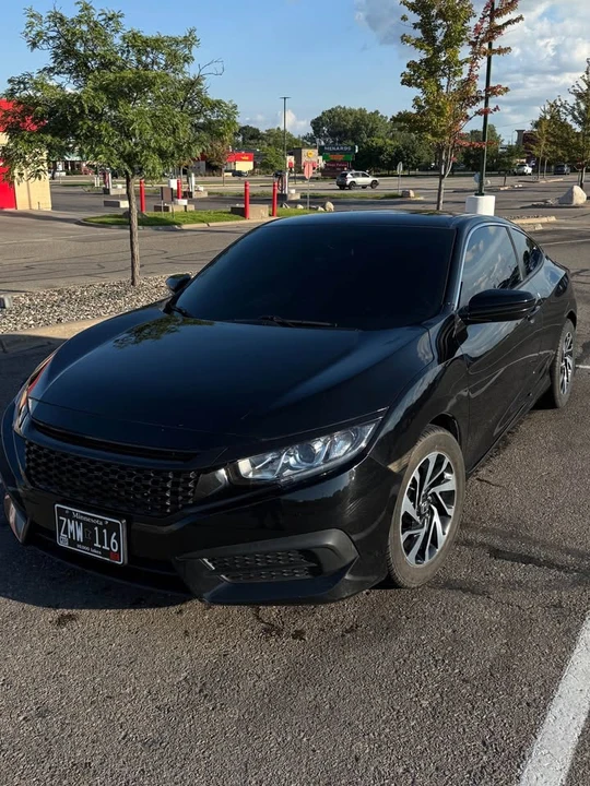 2018 Honda Civic 10th Gen - Image 3 of 4