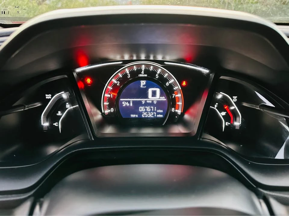 2018 Honda Civic 10th Gen - Image 15 of 20