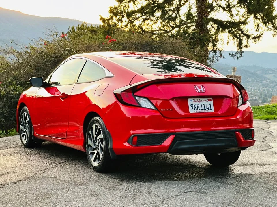 2018 Honda Civic 10th Gen - Image 6 of 20